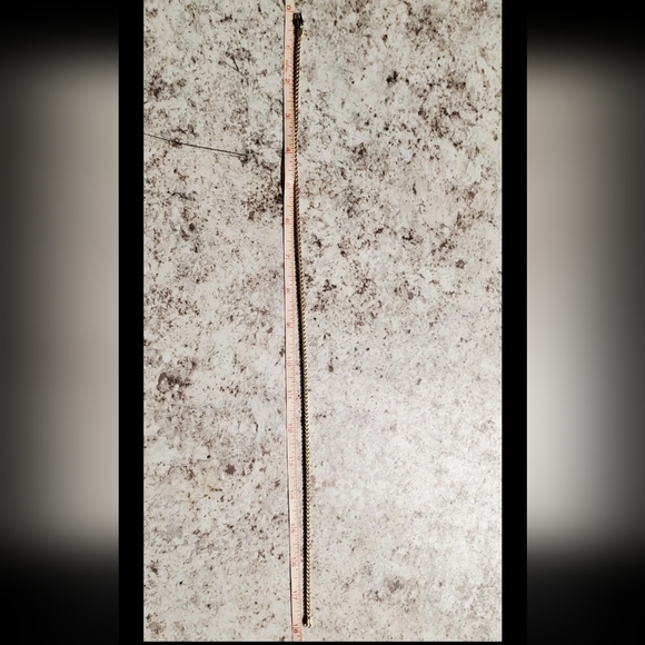 GLD Gold Chain - Picture 3 of 3